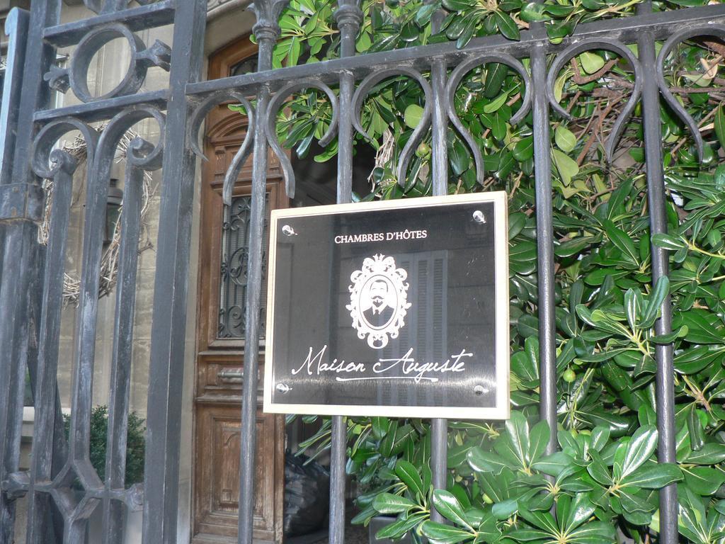 Chambres D'Hotes Maison Auguste Салон дьо Прованс Екстериор снимка